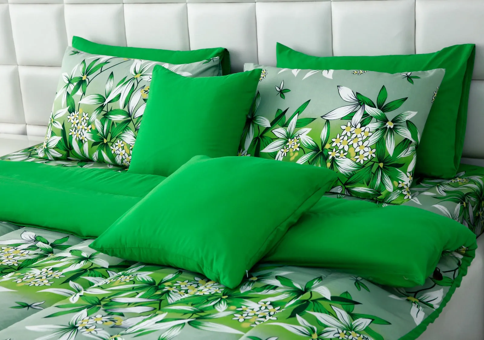 5 PCs Single Comforter Set-15190Green Gold