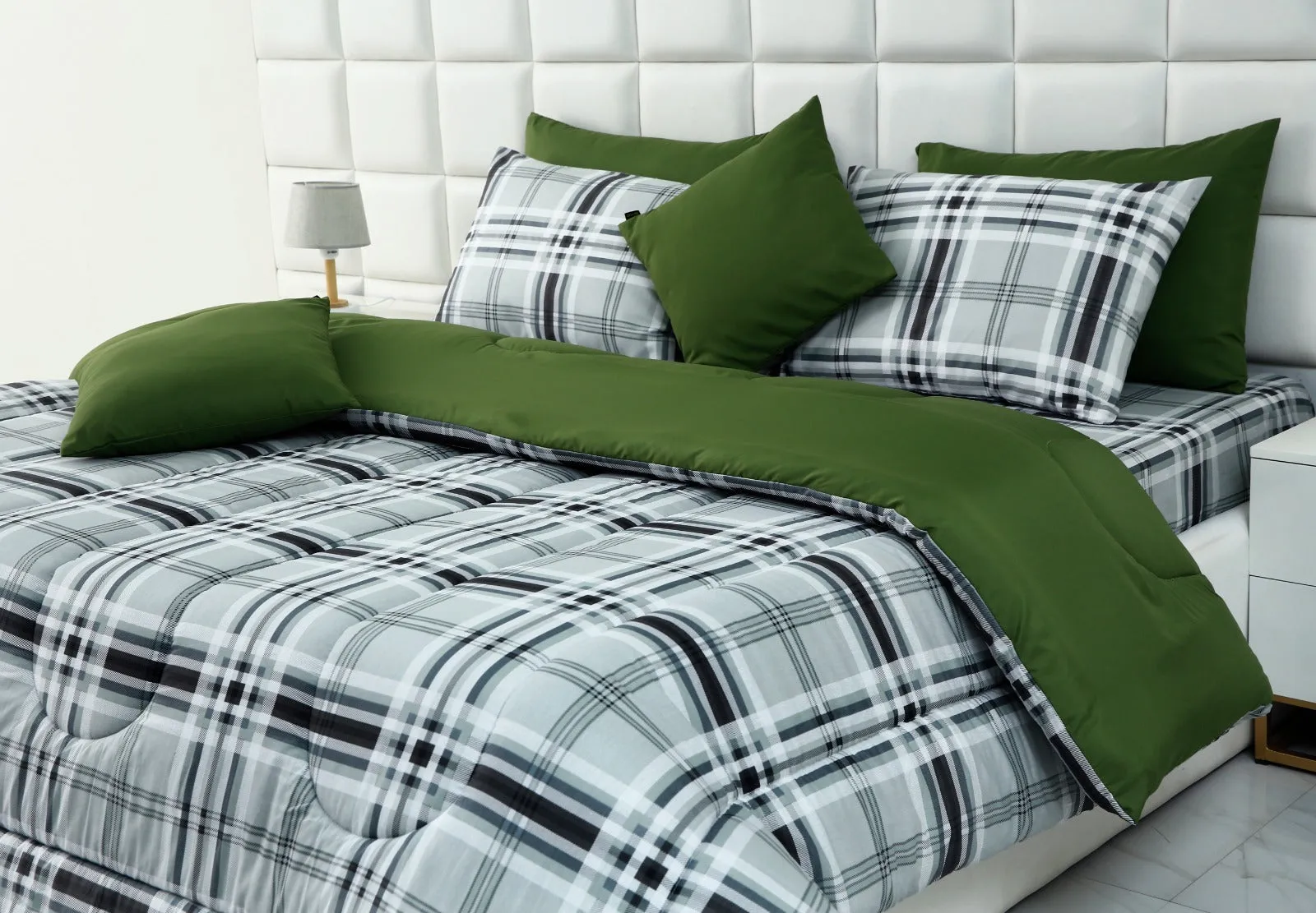 8 PCs Winter Comforter Set-Grey Check