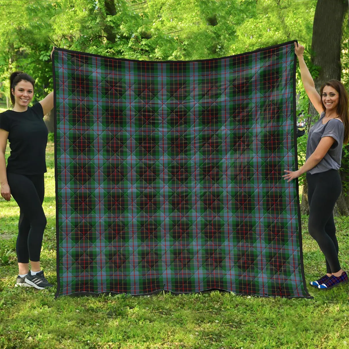 Brodie Hunting Tartan Quilt