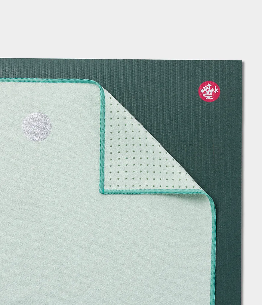 Manduka Yogitoes® Yoga Mat Towel