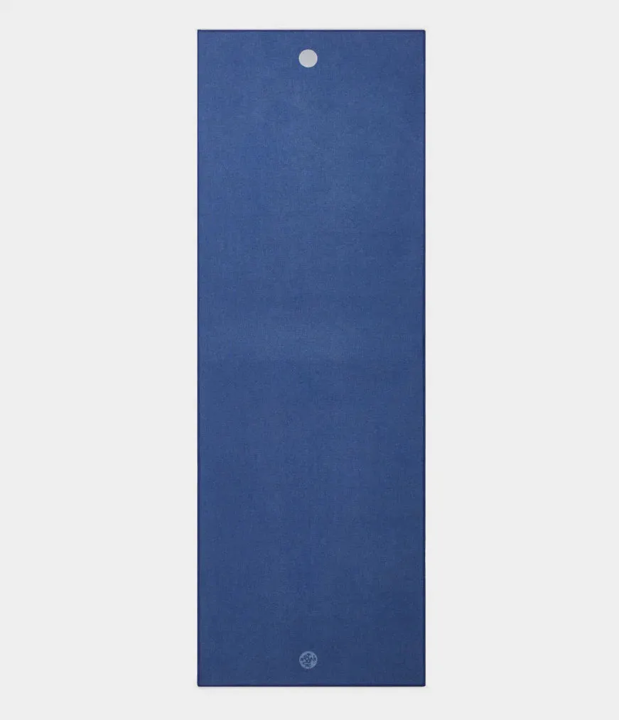 Manduka Yogitoes® Yoga Mat Towel