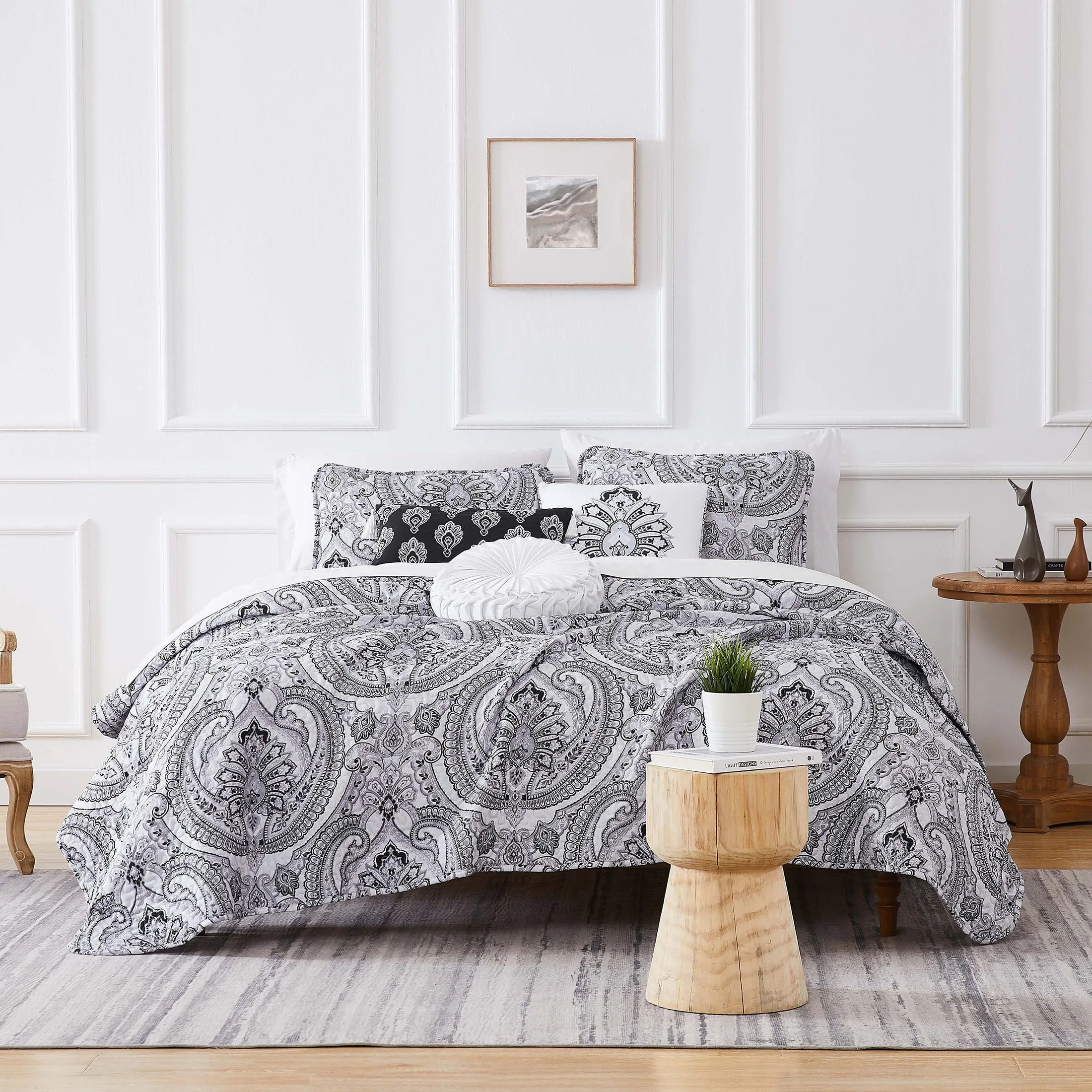 Pure Melody 6-Piece Quilt Bedding Set