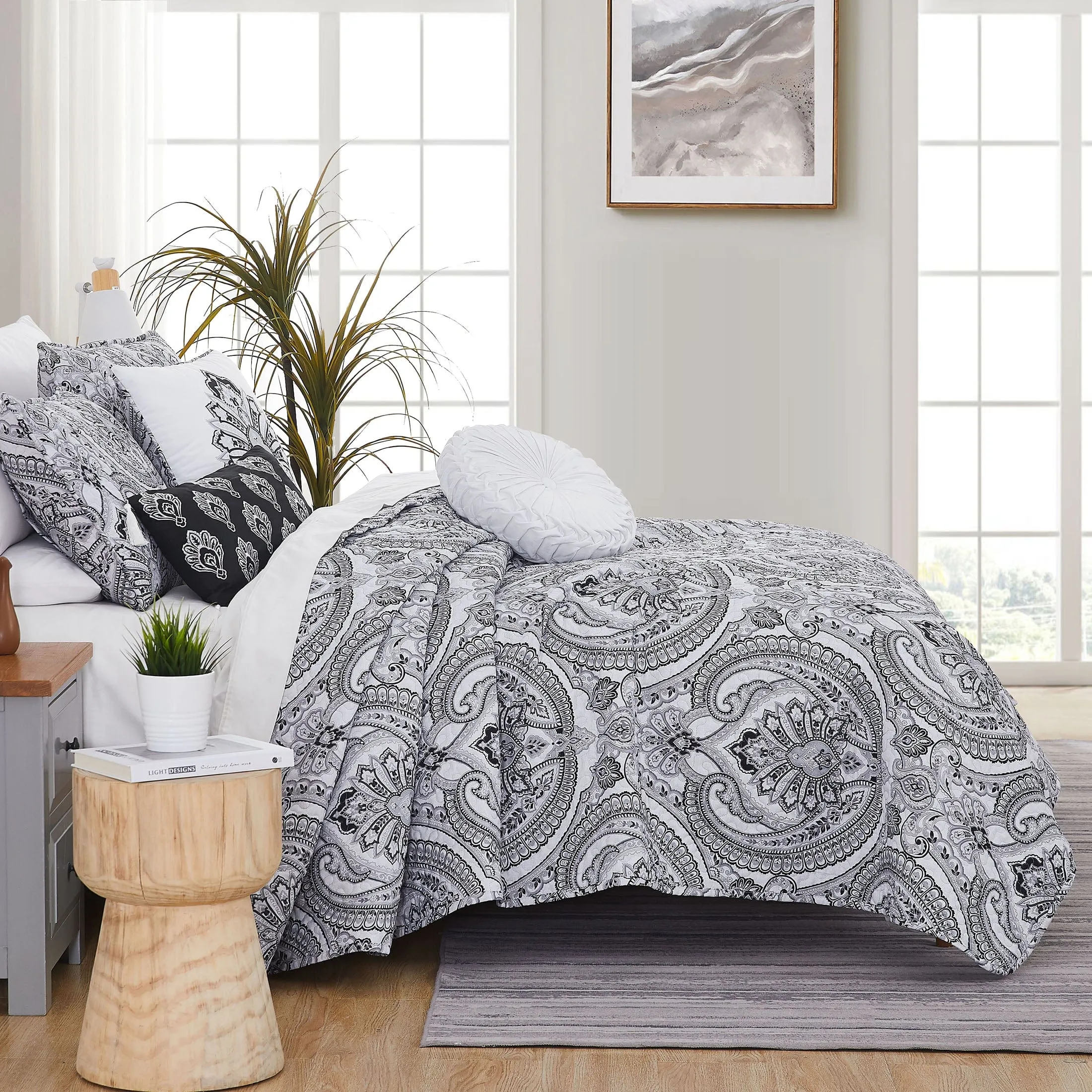 Pure Melody 6-Piece Quilt Bedding Set